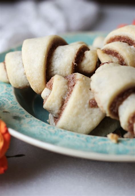 Flaky Cinnamon Roll Cookies Made With Cream Cheese Dough