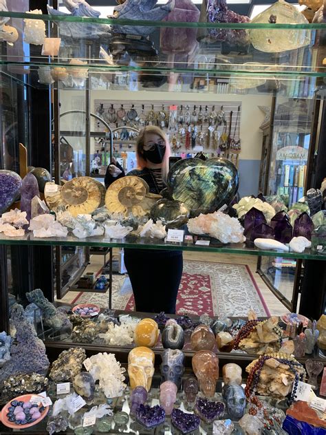 I work at an amazingly magical crystal shop… Ask me anything and I’ll