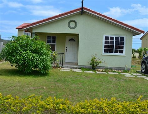 Your #1 resource for finding houses, apartments in jamaica for rent. House For Lease/rental in Portmore Country Club, St ...