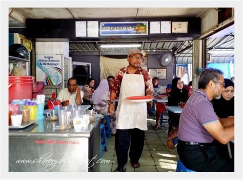 To be really exact on the location (ehem!) the coordinate will be x. Terjemahan Hati: Mee Kari Terkenal Di Ipoh