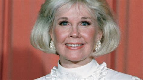 Doris Day Will Have No Funeral Memorial Service Or Even A Headstone