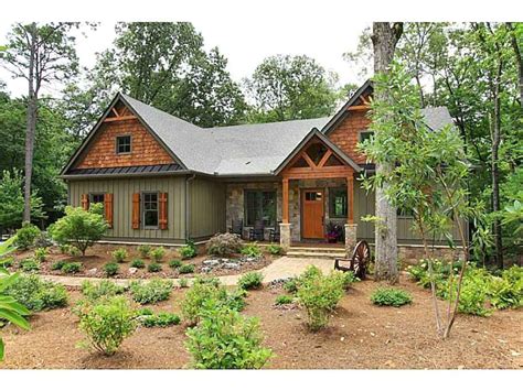 Good exterior paint colors will make a big impact on the overall look of the house. Pin on Architecture - Camp/Home ideas