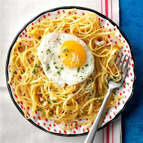 Linguine With Fried Eggs And Garlic Recipe Taste Of Home