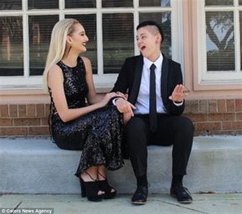 Florida Lesbian Teens Become First Same Sex Couple To Become Prom King