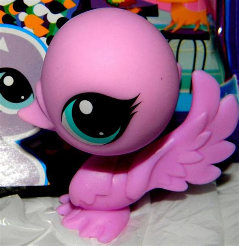 Littlest Pet Shop Pink Swan 3321 Blind Bag Candyswirl Dreams Bird Lps