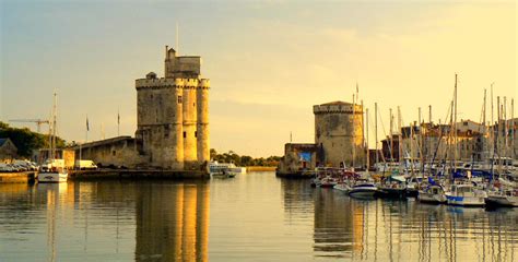 La rochelle withstood a siege lasting six months in 1573 and emerged from the wars of religion parker, david. Les Hiboux : Holiday gites near La Rochelle, Cognac, Poitou Charentes, France
