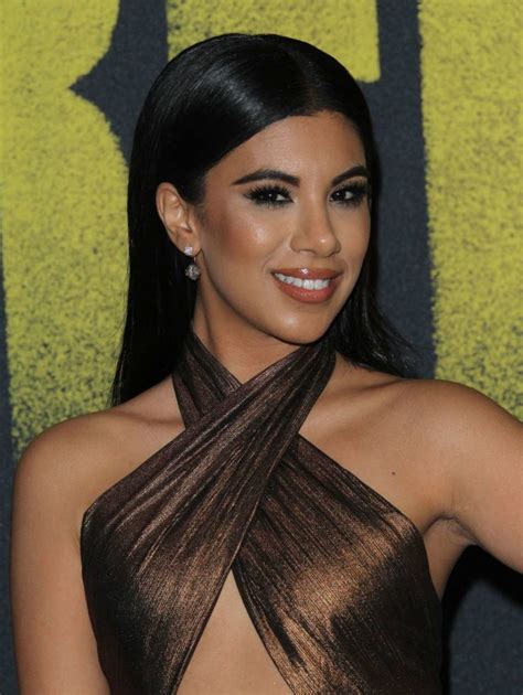 Index Of Wp Content Uploads Photos Chrissie Fit Pitch Perfect Premiere In Los Angeles