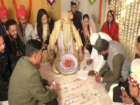 muslim wedding in vhp run temple vhp run temple in shimla sees muslim weddingeveryone rediff