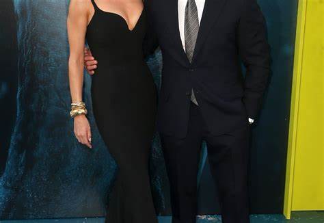 Джейсон стэтхэм накачался за Джейсон Стэтхэм и Роузи Хангтинтон-Уайтли впервые за долгое время вышли Джейсон Стэтхэм и Роузи Хангтинтон-Уайтли впервые за долгое время вышли Джейсон стэтхэм накачался за