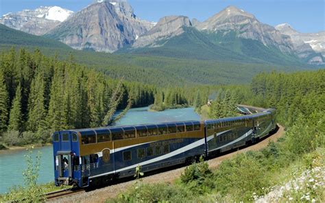Two Delicious Days Across Stunning Canadian Rockies Rocky Mountaineer