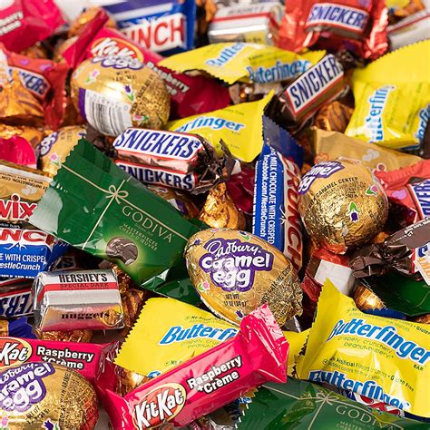 Candy Kit Kat Miniature Bars Hersheys Kisses Caramel Gold Foil