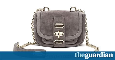 Here's a great list of unique gifts for your mom, grandmother, wife, aunt, or friend who lto opt outside. Unique Christmas gift ideas: Luxury gifts for women | Life ...