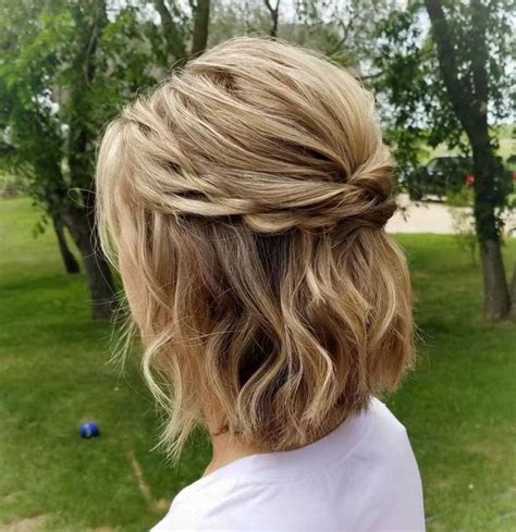 Classy Bob Half Updo With Chain Braids Up Dos For Medium Hair Updos