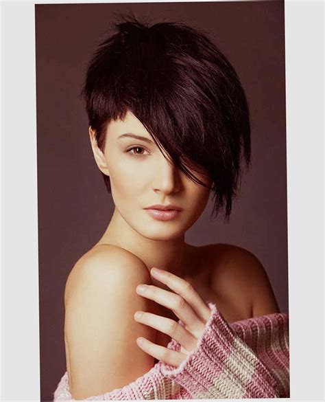 Piecey side bangs are fun to style, and when you get tired of them. Short Hairstyles For Round Faces 2016 Tips With Picture ...