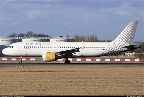 Ec Jyx Vueling Airbus A320 214 Photo By Kris Van Craenenbroeck Id
