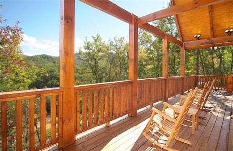 Cabin rentals in pigeon forge near gatlinburg tn. Pigeon Forge Vacation Rentals - Cabin - Moonbeams & Cabin ...