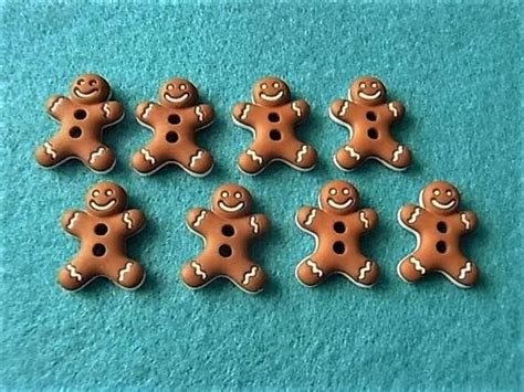 From iced oatmeal to chocolate chip, we have you covered! Buttons! Iced Cookies Gingerbread Men Biscuits Dress It Up ...