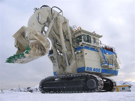 10 Largest Excavators In The World An Online Magazine About Style