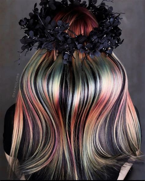 Baking soda and clarifying shampoo. Olaplex on Twitter | Hair color, Wash out hair color ...