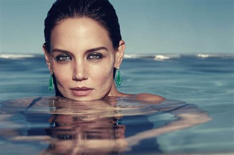 Katie Holmes Poses Topless In A Racy Photoshoot Protothemanews