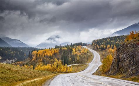 Autumn Mountains Forest Valley Mountain Tops Fog Road In