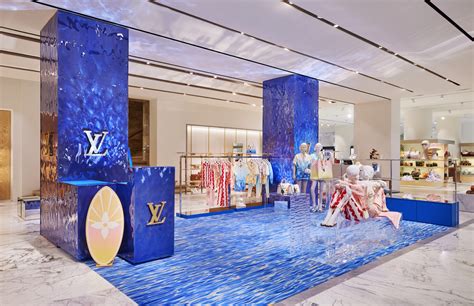 Buy Louis Vuitton Pop Up Store In Stock