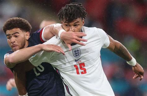 „das war der schwerste kampf, und wenn england deutschland am kommenden dienstag genauso viel sorgen bereitet, wird gareth southgates. EM 2021: Schottland erkämpft sich einen Punkt gegen ...