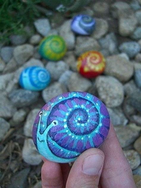 Round Painted Rock Ideas 12 Design Ideas Is Your Source