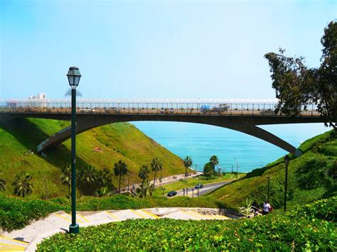 Stroll El Malecon In Miraflores Lima