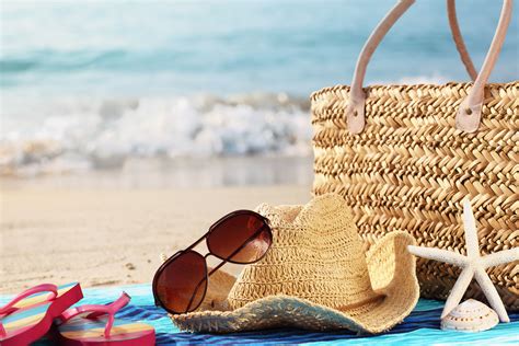 Going On A Beach Holiday Do Not Forget To Keep These Essential Things Together Tips