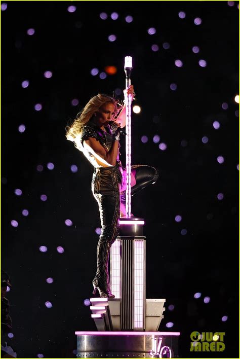 Photo Jennifer Lopez Pole Dance Super Bowl Halftime Show 14 Photo 4428679 Just Jared