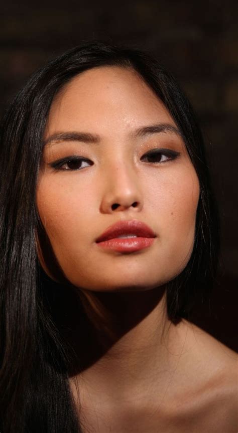 The dark academia color palette leans towards more muted tones such as blacks, greys, and browns. Makeup for tan/dark skin asian | Dark skin makeup, Tanned ...