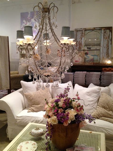 Rachel Ashwell Shabby Chic Couture Nyc Store Shabby Chic Furniture