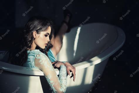 Premium Photo Sensual Girl In Bathtub Sensual Girl Has Fashion