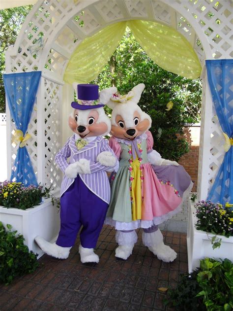 Unofficial Disney Character Hunting Guide Easter Resort
