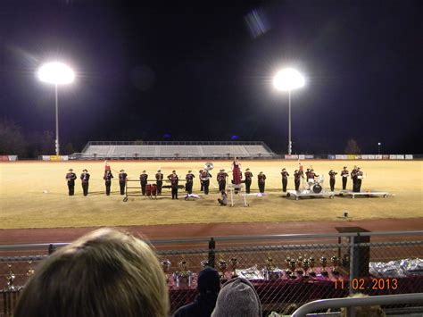 East Robertson High School Maroon Regiment Paces In Top 10 - Smokey