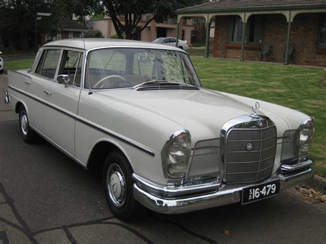 1959 Mercedes 220S - Collectable Classic Cars