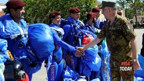 Generale Esercito Claudio Graziano Visita Folgore Pisa