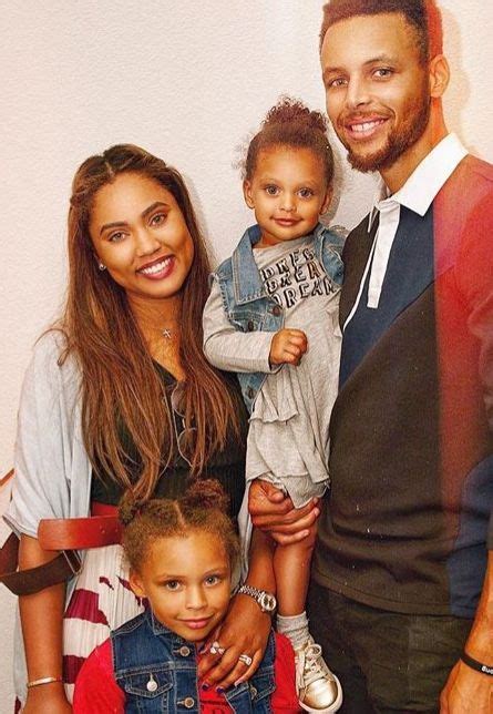 But stephen curry is scoring three in a different way. #StephenCurry with wife Ayesha | Stephen curry wife ...