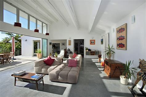 Once inside, plenty of light streams in from the large amounts of windows as well as the giant glass faade. South of France, Languedoc Designer Holiday Villa with ...