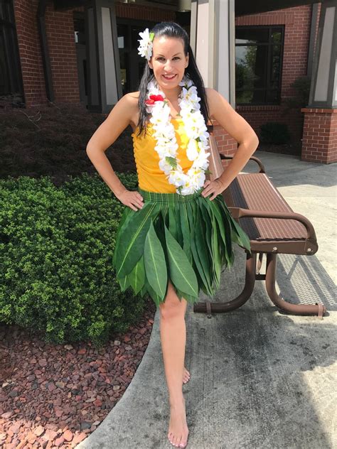 Hula Basics The Hawaiian Ti Leaf Skirt Lilo Adult Cosplay Etsy