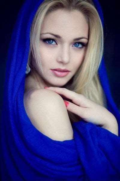 10 Most Beautiful Blue Eyed Girls Youd Have Seen