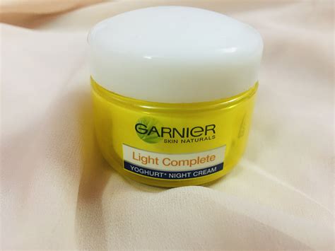 Garnier Skin Naturals Light Complete Night Cream Reviews Price