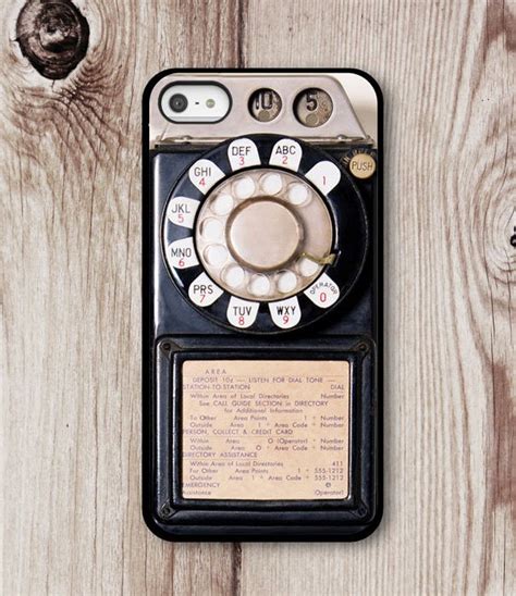6 Coolest Phone Cases That Will Make You Stand Out In The Crowd
