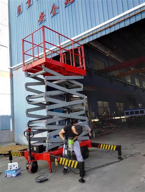Industrial Aerial Working Platform Hydraulic Electric Motorized Mobile