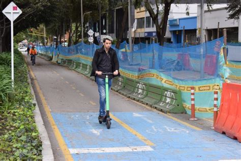 Solo se permitirá la circulación de personas que estén exceptuadas de la norma, como se puede ver más abajo en '¿quiénes pueden salir de casa durante la cuarentena?'. Movilidad Bogotá otorga primeros permisos para el alquiler ...