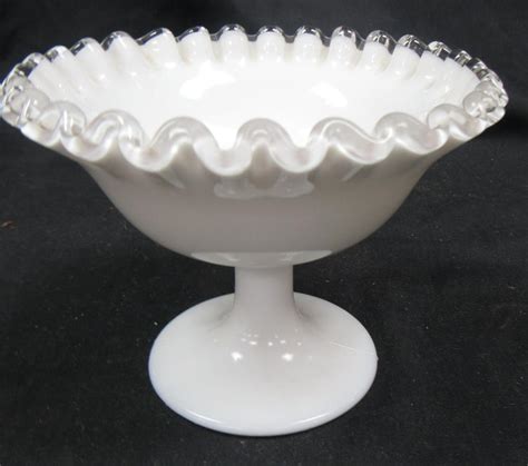 Sold At Auction Fenton Milk Glass Silvercrest Ruffled Footed Bowl Candy Dishes 5 X 4 Vintage Ec