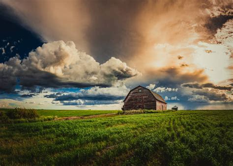 Best Old Farmhouse Stock Photos Pictures And Royalty Free Images Istock