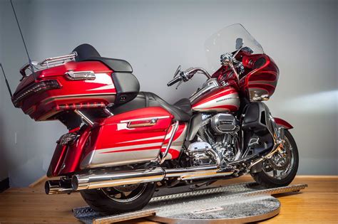 Click here to view all the harley davidson fltruse cvo road glide ultras currently participating in our fuel tracking program. Pre-Owned 2016 Harley-Davidson Road Glide Ultra CVO ...