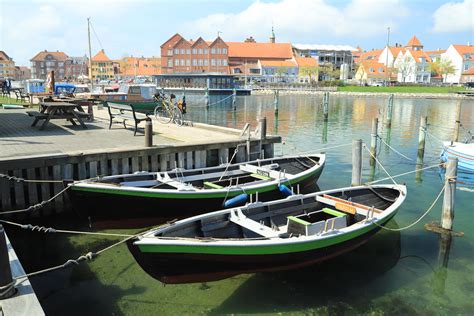Hovering Boats In Kerteminde Henrik Therkildsen Flickr